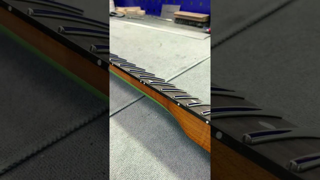 Это не шпалы и не рельсы, это лады с шириной 4,3 мм.#guitar #guitarrepair #ремонтгитар