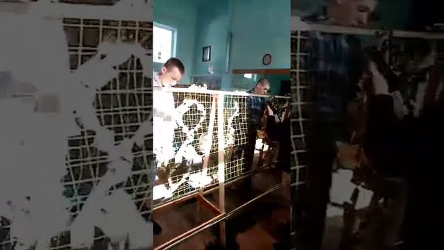 15 марта 2023 года студенты оказали помощь в изготовлении маскировочных сетей для российских бойцов