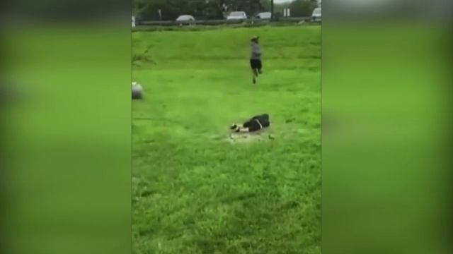 Попали мячом