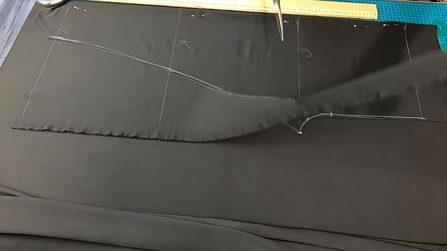 Как сшить леггинсы за 20 минут на любой размер. Раскрой сразу на ткани