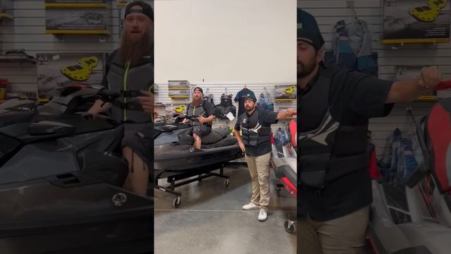 Seadoo RXT 300 Vs Yamaha FX Cruiser: The PWC Ultimate Comparison! #jetski #lakeseason