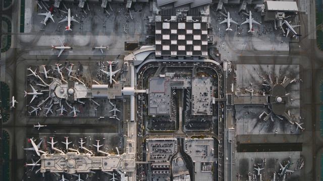 Comp_LA_A006_C008_t9_6M_HB_tag0.mov