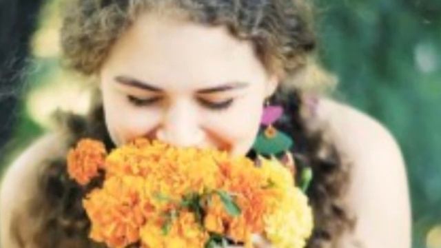 Заставьте смеяться любимых   #песни #бабушка