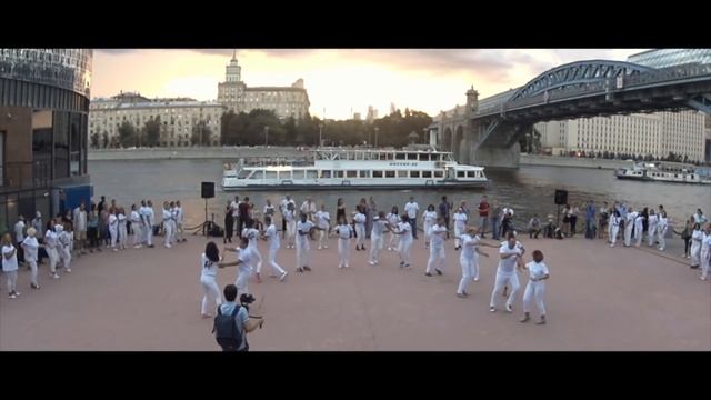 0d3813b9c0504618ab257be0f5293b3d