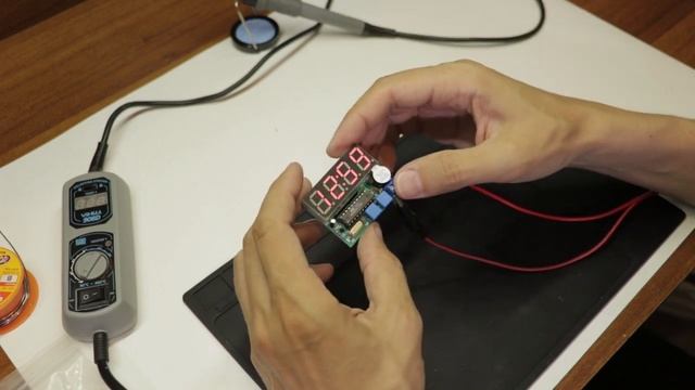 ✔️Электронные конструкторы для самостоятельной сборки. Часы, радиоприемник.