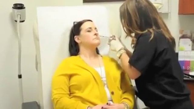 Injectable Procedure With Juvederm Ultra And Voluma