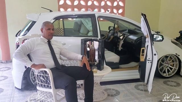 El Toyota Vitz Mas Duro De RepDom Con Casi 800k Invertidos ???