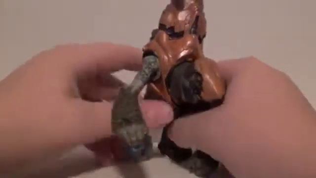 Halo 4 Grunt Storm Toy Figure Review Series 1
