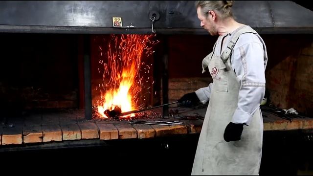 Великий Устюг, резиденция Деда Мороза, Кузница. Russia Velikiy Ustyug Residence Of Santa Claus Forg