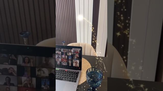 У кого я сейчас учусь, не ПРОЖИВАТЬ, а ЖИТЬ ЭТУ ЖИЗНЬ