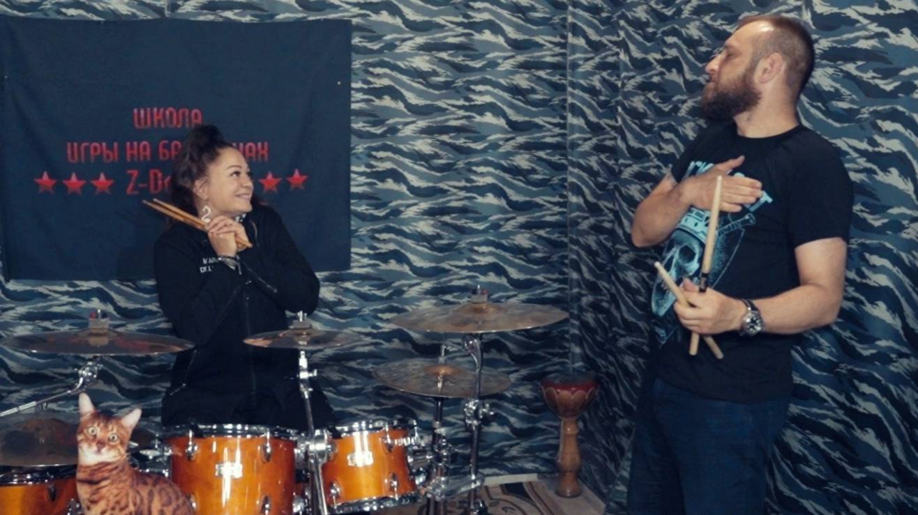 Научиться играть на барабанах за месяц?!!