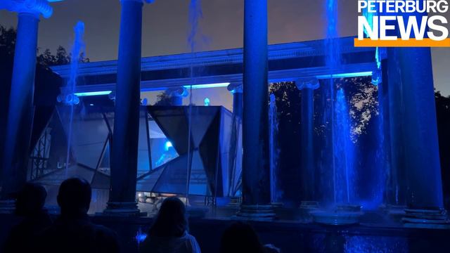 Настоящее Лукоморье: в Петергофе проходит осенний праздник фонтанов