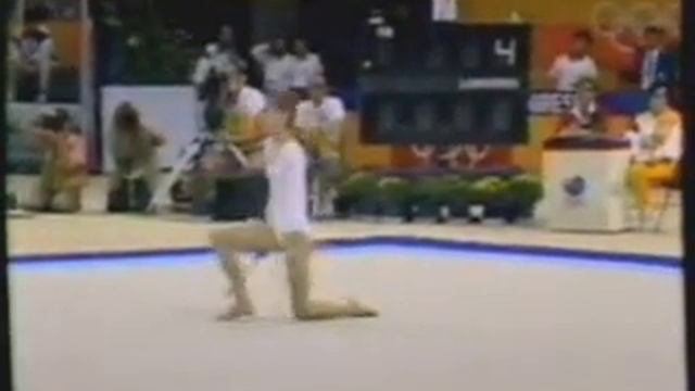 88 Olympics RSG Prelims Panova (BUL) Clubs 9.550