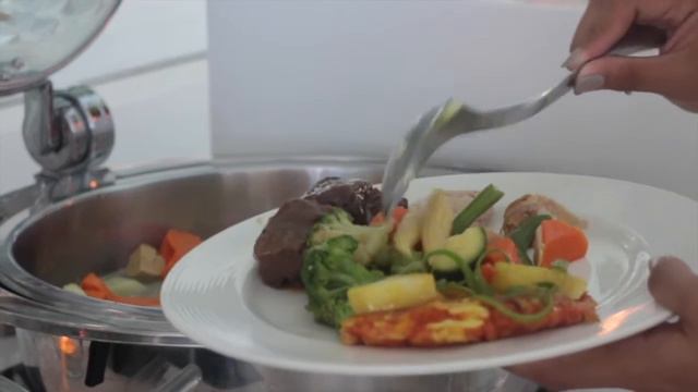 Geoff And Roni Goes To Boracay!