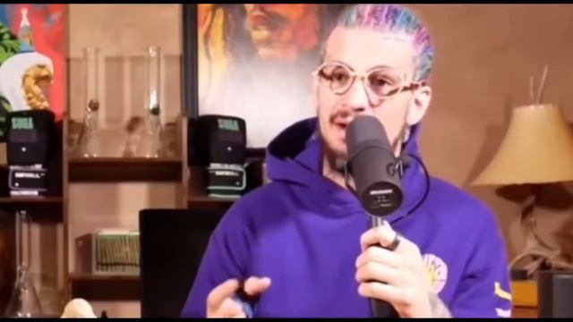 «жара хабиб угрожает юфс 30 000 000 долг уайту порье обманул оливейра ».