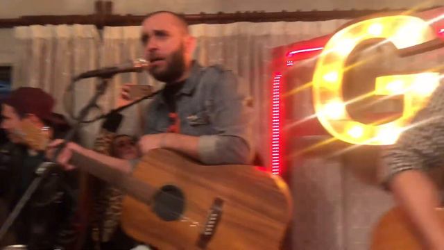 2b8edda308c770639b7f1ba3b113a794