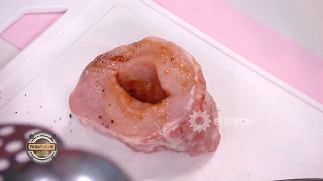 ¡TENTADAS! Barbi Franco Y Carina Zampini Quisieron Sacar La Salsa Del Cerdo Pero Se Les Complicó