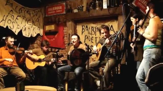 Poitín - Lanigan's Ball