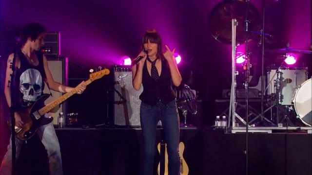 Shirley Manson & Christine Hynde (The Pretenders) - Only Happy When It Rains