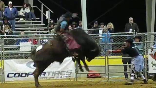 Anderson's 8 Second Ride In Georgia.AVI