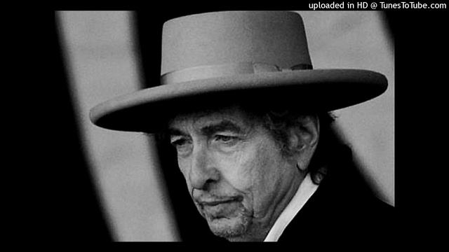 Bob Dylan Live , Beyond Here Lies Nothin' ,  Charlotte 2013
