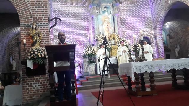 LADAINHA A SANTA ISABEL RAINHA DE PORTUGAL EM PAULISTA PE