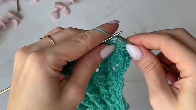 Прекрасный узор спицами