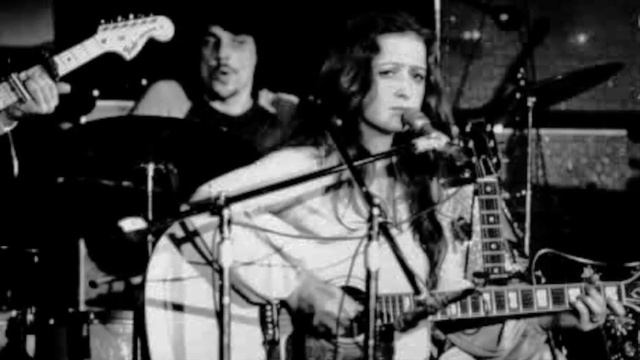 Bonnie Raitt 