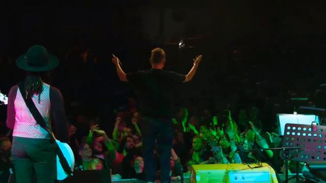 Damon Albarn Live At The Shakespeare's Globe Theatre