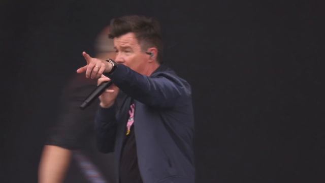 Rick Astley - Never Gonna Give You Up - Live At The Isle Of Wight Festival 2019