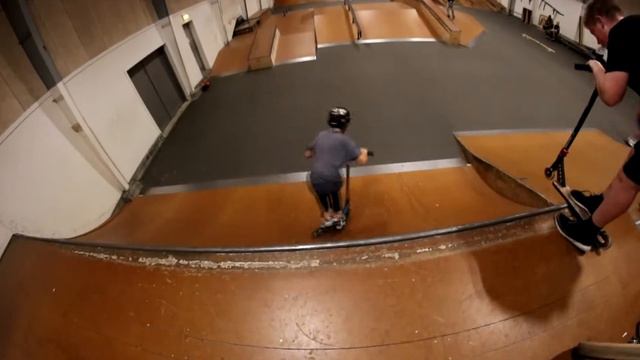 Oliver Larsen - Welcome To Azosiated Riders
