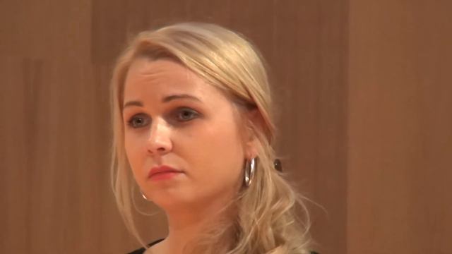 Victoria JUNG Dans La Somnanbule BELLINI MASTER CLASSE RAIMONDI