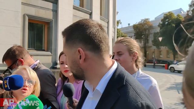 Никто не будет менять министра финансов во время подготовки бюджета: Арахамия об 