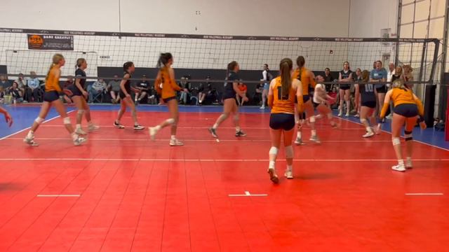 Shaynee McWilliams - 6'1 Setter - Class Of 2025 - Owyhee HS -Idaho Crush Girls Volleyball Highlight