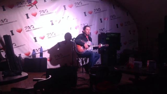 Зміцер Вайцюшкевіч у Маскве, 2 лютага, FAQ-Cafe