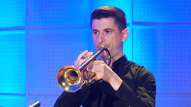 Teme Nga Filmi Gezhoja E Vjeter - Aleksander Lalo