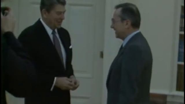 President Reagan’s Photo Opportunities In The Oval Office On February 22-23, 1983