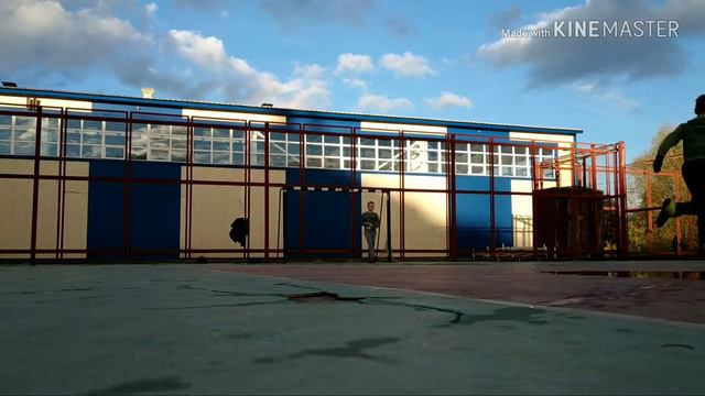 Наклбол,перекладины,девятки ,но и конечно же сейвы!!!!