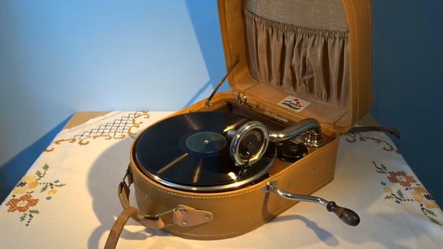 Stavangerensemblet – Sinding, Vals Nr. 3 I G Dur / Backer Grøndahl, Aftnen Er Stille 1950