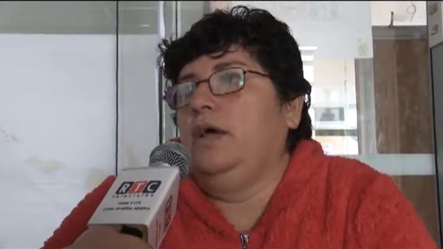 VECINA AGRADECE A ALCALDE MAURICIO SORIA POR AYUDA IQUIQUE
