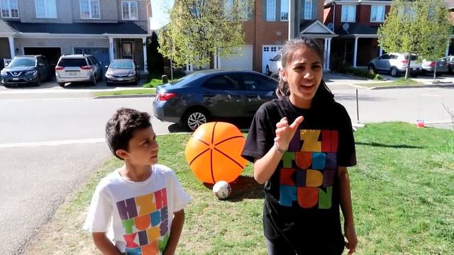 Kids Builds Colorful Cup Wall And Food Toys