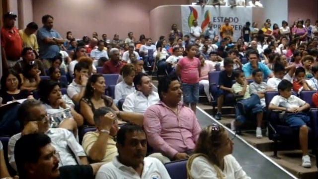 Platica Motivacional Con Roberto Matosas