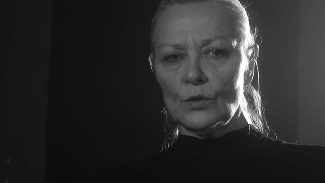 Цветана Манева рецитира 