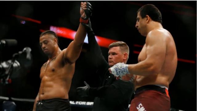 Greg Hardy Gets First UFC Win Against Dmitrii Smoliakov