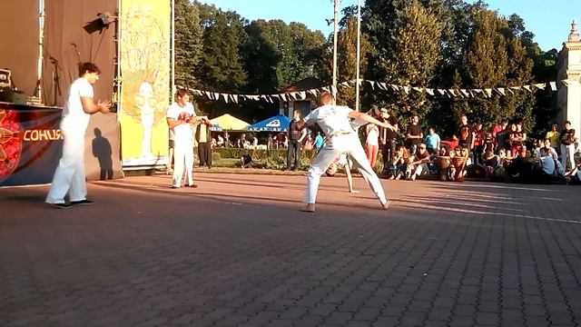 Kamara Capoeiro на ВДНХ 07.09.2014