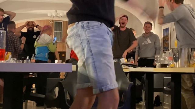 CZ Fans Reaction To Jiří Prochazka Submission Against Glover Teixeira