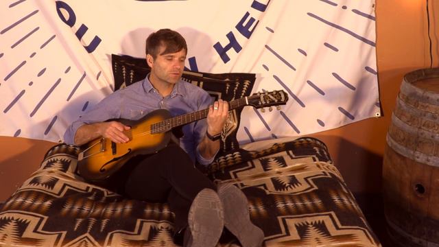 Ben Gibbard (Death Cab For Cutie) Performs 