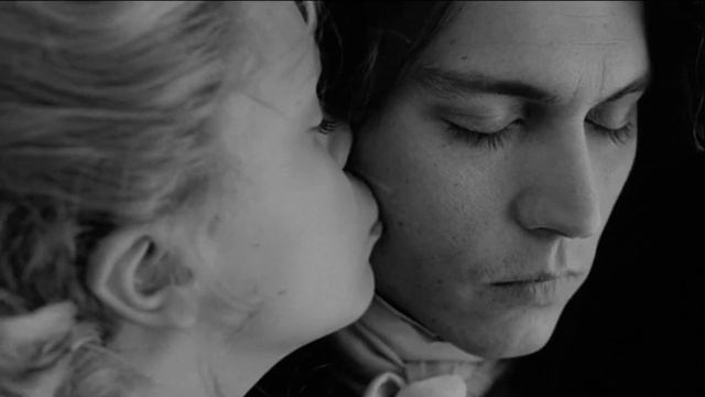 Johnny Depp & Christina Ricci - Art Deco