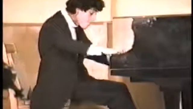 Konstantin Lifschitz Plays Liszt La Campanella