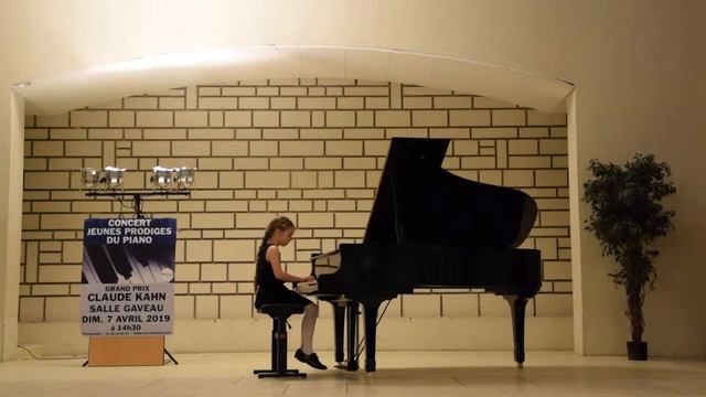 Charline Zebic 8 Ans - Mazurka Op.39 - Tchaikowsky - Concours Claude Kahn 2019 - Mention Bien